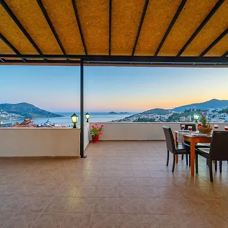 Kalkanda Merkezde Haftalik Kiralik Daire Appartement